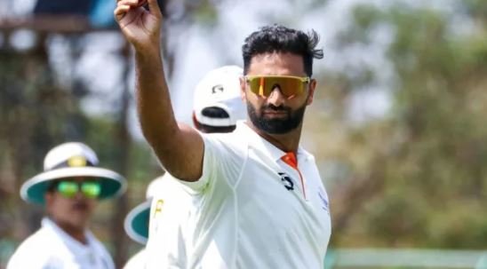 శ్రీలంక టెస్టులకు బుమ్రా దూరం.. టీమిండియాలోకి కశ్మీర్ ఎక్స్‌ప్రెస్ ‘ఆకిబ్ నబీ’!