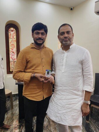 నాపై ఎంతో నమ్మకం ఉంచి, నాకు యువజన విభాగం డిస్టిక్ యూత్ వింగ్ ఎగ్జిక్యూటివ్ మెంబర్ బాధ్యతలు అప్పగించిన వైయస్ జగన్